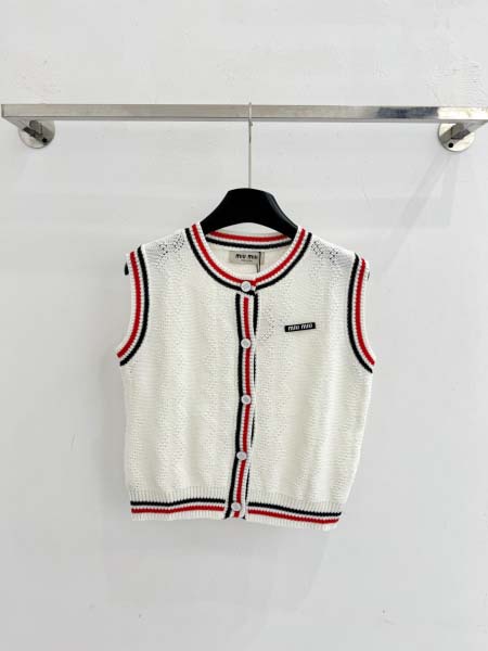 2026年4月9日入荷早春新作Miumiu女性用ファッション/誕生日プレゼント/贈り物 can工場