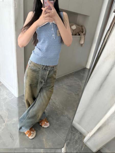 2026年4月9日入荷早春新作Miumiuニットトップ女性用ファッション/誕生日プレゼント/贈り物 can工場