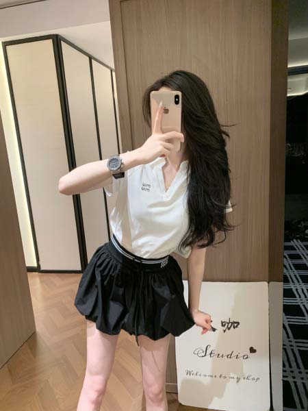 2026年4月9日入荷早春新作Miumiuセット女性用ファッション/誕生日プレゼント/贈り物 can工場