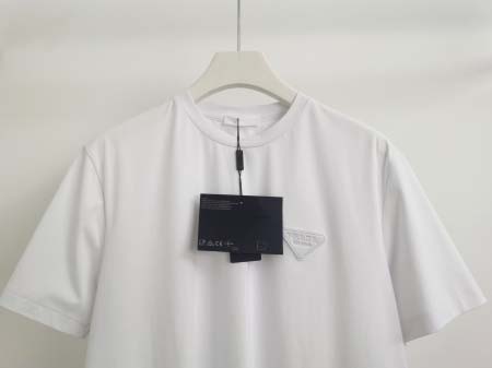 2026年4月12日入荷新作Prada半袖 tシャツ 原版復刻人気で【极品】/正規品と同じサイズ/VR工場