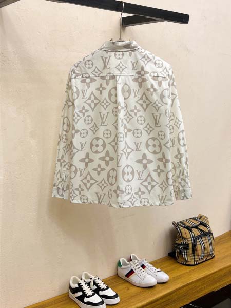 2026年4月15日新作Louis vuittonシャツ高品質/誕生日プレゼント/FF工場