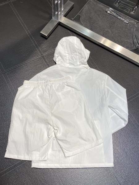 2026年4月18日新作Moncler上下高品質/誕生日プレゼント/FF工場