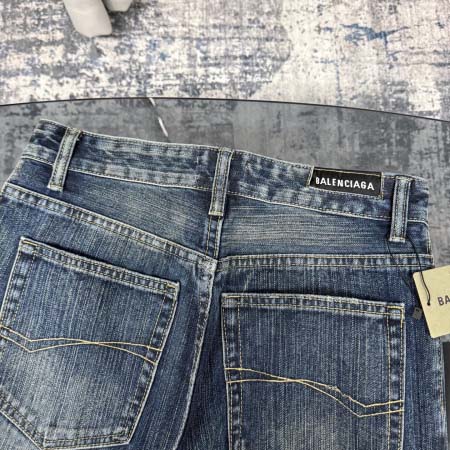 2026年4月18日新作Balenciaga ジーパン高品質/誕生日プレゼント/FF工場