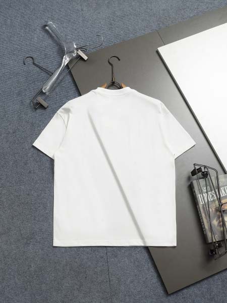2026年4月27日春夏新作Moncler半袖 tシャツ激安高品質/誕生日プレゼント/FF工場