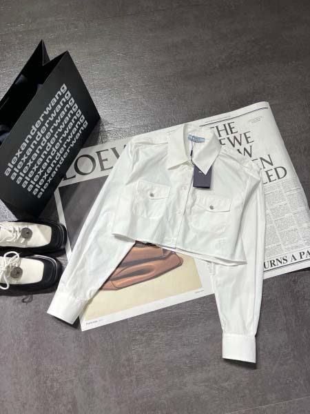 2026年4月4日入荷春夏新作Prada 高級品復刻 女性服...