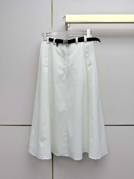 2026年4月4日入荷春夏新作Prada 高級品復刻 女性服...