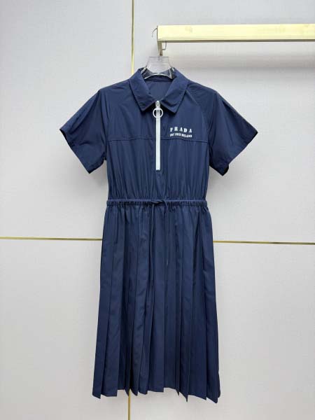 2026年4月4日入荷春夏新作Prada 高級品復刻 女性服...