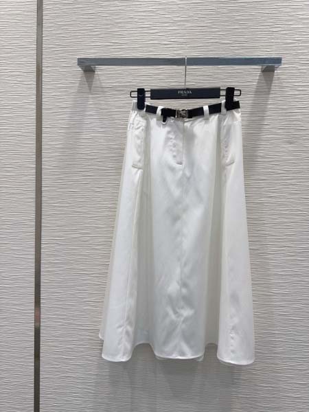 2026年4月4日入荷春夏新作Prada 高級品復刻 女性服...