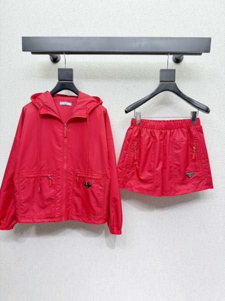 2026年4月4日入荷春夏新作Prada上下 高級品復刻 女...