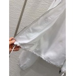 2026年4月4日入荷春夏新作Prada 高級品復刻 女性服 KL工場