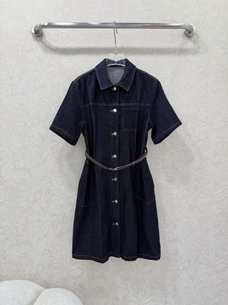 2026年4月4日入荷春夏新作Prada 高級品復刻 女性服...