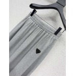 2026年4月4日入荷春夏新作Prada 高級品復刻 女性服 KL工場