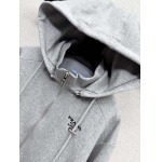 2026年4月4日入荷春夏新作Prada 高級品復刻 女性服 KL工場