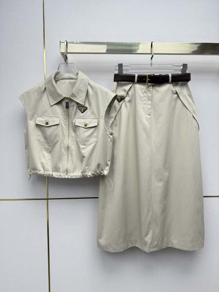 2026年4月4日入荷春夏新作Prada セット 上下高級品...