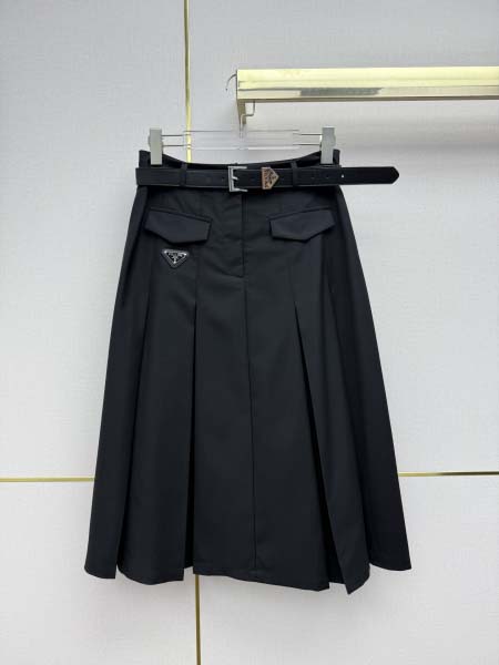 2026年4月4日入荷春夏新作Prada 高級品復刻 女性服...