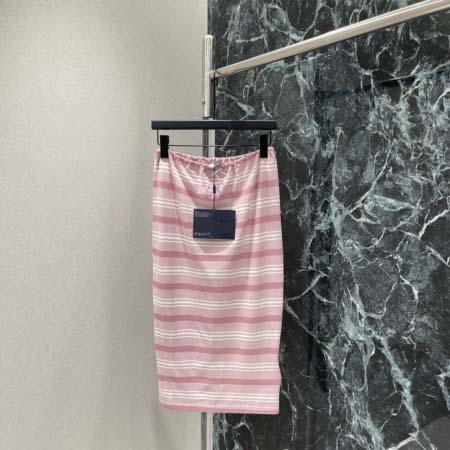 2026年4月4日入荷春夏新作Prada 高級品復刻 女性服...