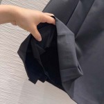 2026年4月4日入荷春夏新作Prada セット 上下高級品復刻 女性服 KL工場