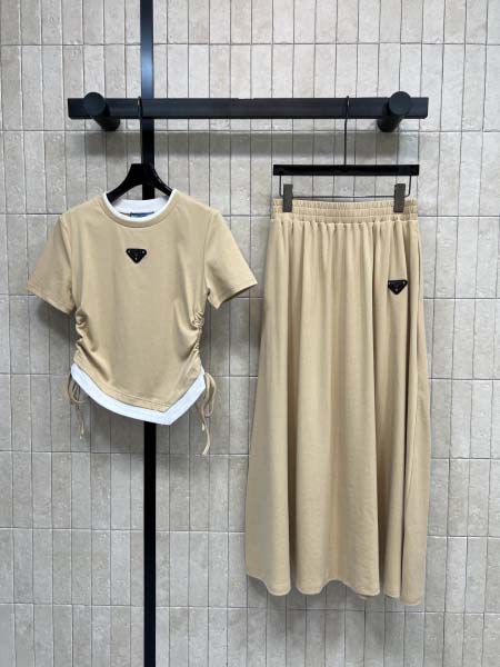 2026年4月4日入荷春夏新作Pradaセット 高級品復刻 ...