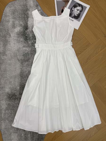 2026年4月4日入荷春夏新作Prada 高級品復刻 女性服...