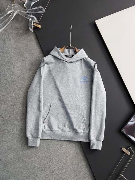 2026年4月7日入荷春夏新作ARCTERYXスウェット 高...