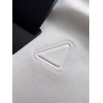 2026年4月7日入荷春夏新作Prada半袖 tシャツ高級なプレゼント/誕生日プレゼント/高品質/メンツ/記念品/ wenzhou工場