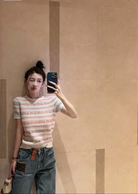 2026年4月9日入荷早春新作Miumiu女性用ファッション...