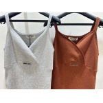 2026年4月9日入荷早春新作Miumiu女性用ファッション/誕生日プレゼント/贈り物 can工場