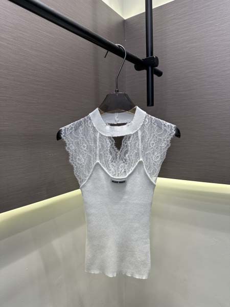 2026年4月9日入荷早春新作Miumiu女性用ファッション...