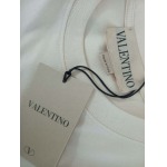 2026年4月12日入荷新作VALENTINO半袖 tシャツ 原版復刻人気で【极品】/正規品と同じサイズ/VR工場