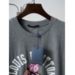 2026年4月15日新作Louis vuitton半袖 tシャツ高品質/誕生日プレゼント/FF工場