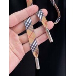 2026年4月18日新作Burberryスラックス高品質/誕生日プレゼント/FF工場