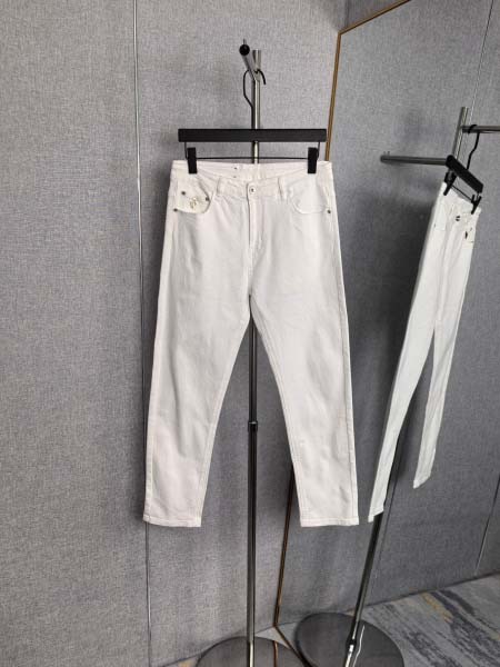 2026年4月18日新作GUCCIジーパン高品質/誕生日プレ...