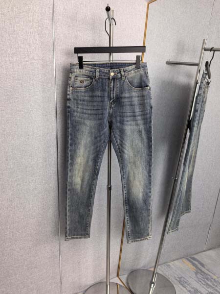 2026年4月18日新作Burberryジーパン高品質/誕生...