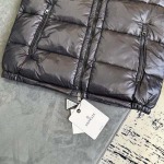 2026年4月18日新作Monclerタンクトップ高品質/誕生日プレゼント/FF工場