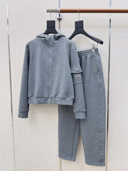 2026年4月20日入荷春夏新作Moncler セット高級品復刻 女性服 KL工場