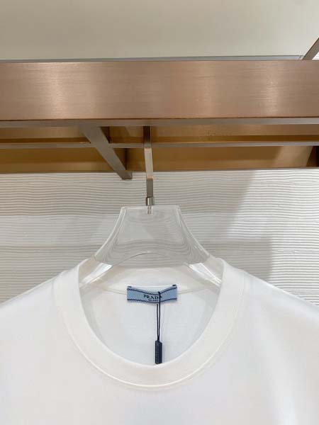 2026年5月28日入荷春夏新作Prada半袖 tシャツ高品質DH工場