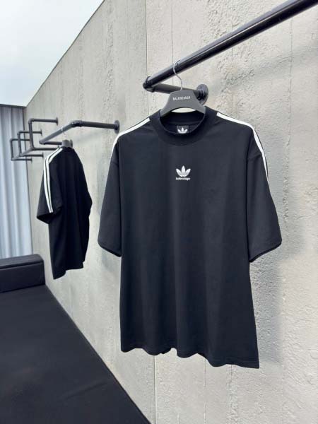 2026年5月15日春夏入荷新作Balenciaga半袖 t...