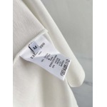 2026年5月28日入荷春夏新作valentino半袖 tシャツ高品質DH工場