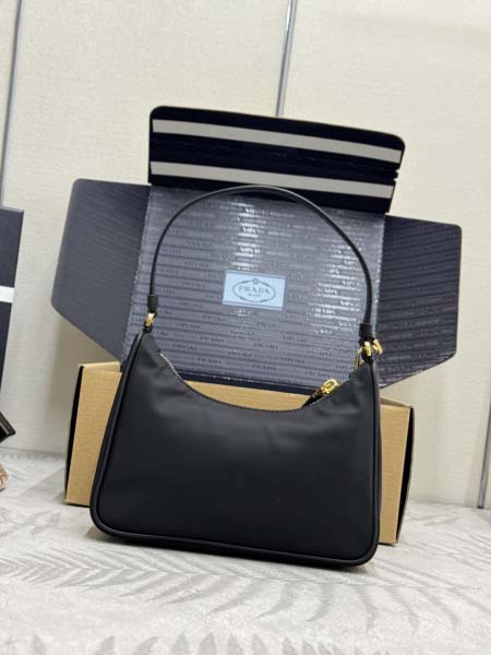 2026年9月28日入荷新作Prada極品/正規品同様/人気/革/バッグ/TY工場
