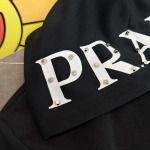 2026年9月8日秋冬新作Pradaジャケット高品質人気の商品