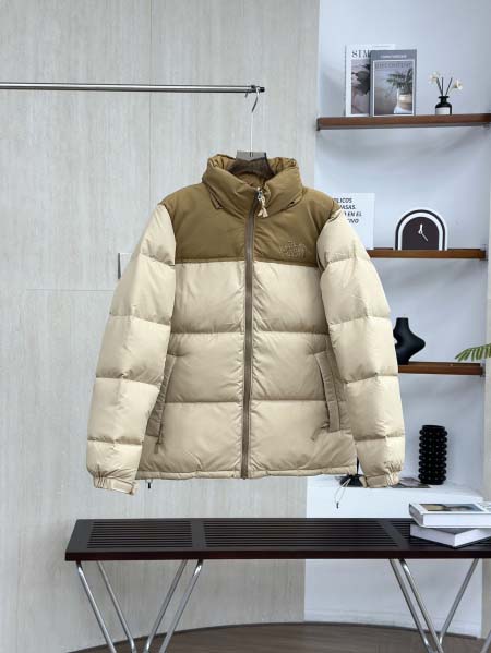 2026年9月22日秋冬新作The North Faceダウ...