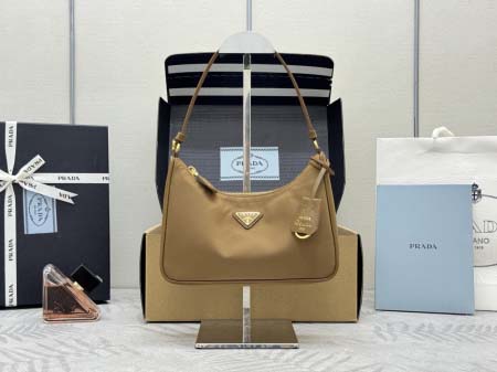 2026年9月28日入荷新作Prada極品/正規品同様/人気...
