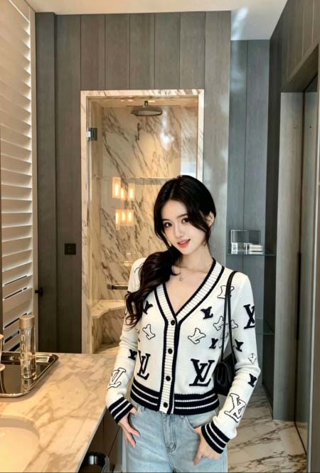 2026年10月8日入荷秋冬新作Louis Vuitton ニットカーディガン  女性用ファッション/誕生日プレゼント/贈り物 can工場