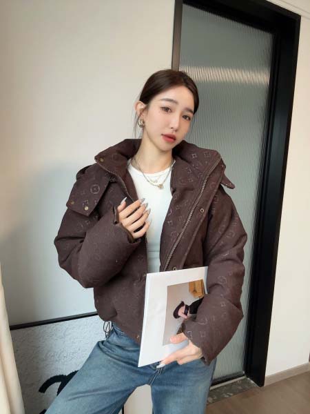 2026年10月8日入荷秋冬新作Louis Vuitton服女性用ファッション/誕生日プレゼント/贈り物 can工場