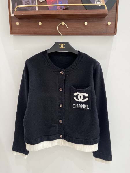 2026年10月15日入荷秋冬新作Chanel ニットカーディガン  女性用ファッション/誕生日プレゼント/贈り物 can工場
