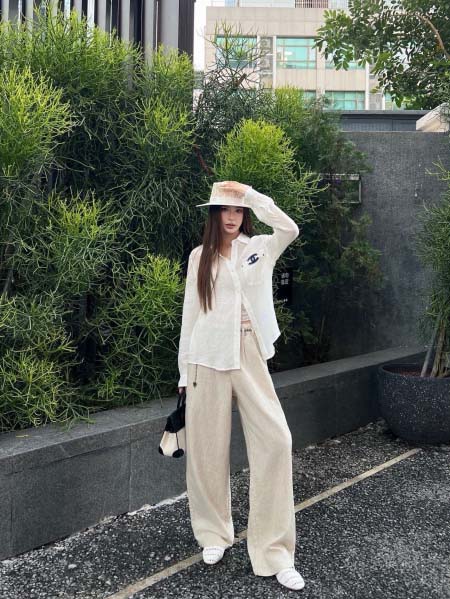 2026年10月15日入荷秋冬新作Chanel長袖女性用ファッション/誕生日プレゼント/贈り物 can工場