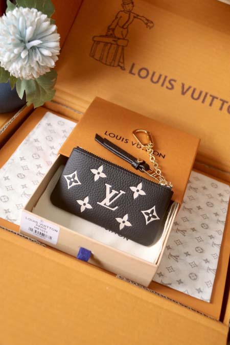 2026年10月15日新作高品質Louis Vuitton 財布 M82204  LV GradientMonogram Empreinte /LH工場
