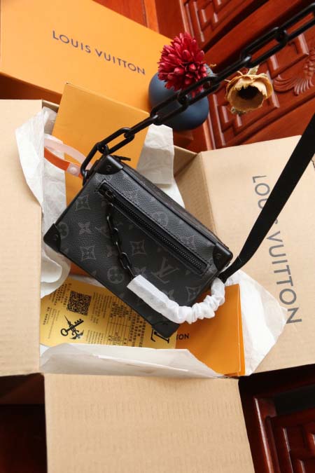 2026年10月15日新作高品質Louis Vuitton 財布 MINI SOFT TRUNK M44735  Monogram   /LH工場