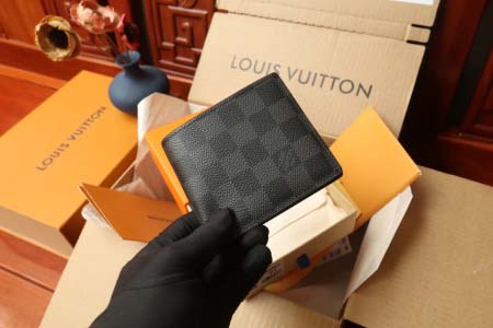 2026年10月15日新作高品質Louis Vuitton 財布M64002 SLENDER  Monogram Eclipse，Slender_1 /LH工場