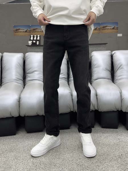 2026年10月16日入荷新作Burberryジーパン高品質超厳選★入手困難/KB工場